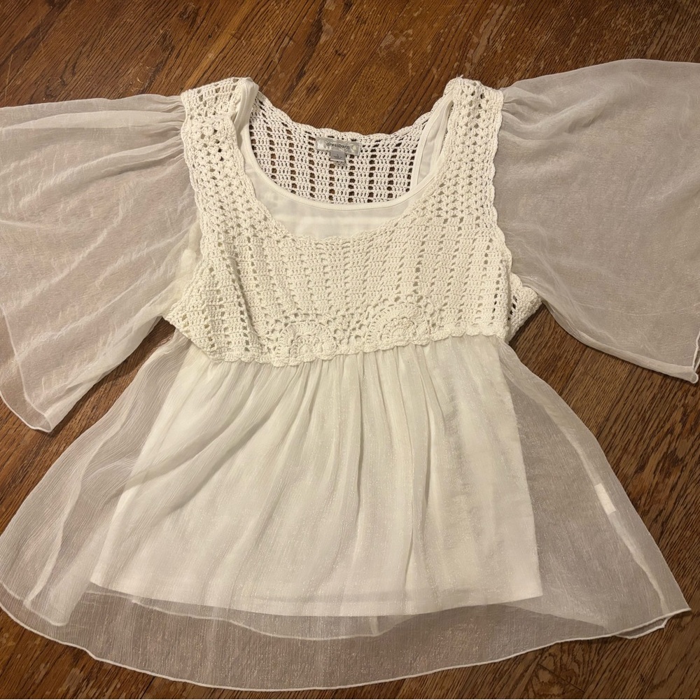 Dressbarn white crocheted blouse